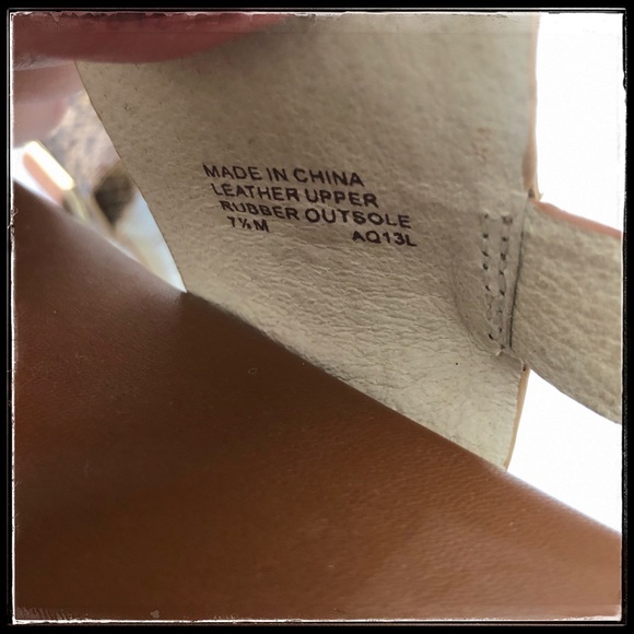 🧡 Beautiful Michael Kors Sandals 🧡 - Picture 7 of 7